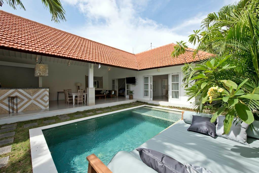 Villa Niluh Canggu  Luaran gambar